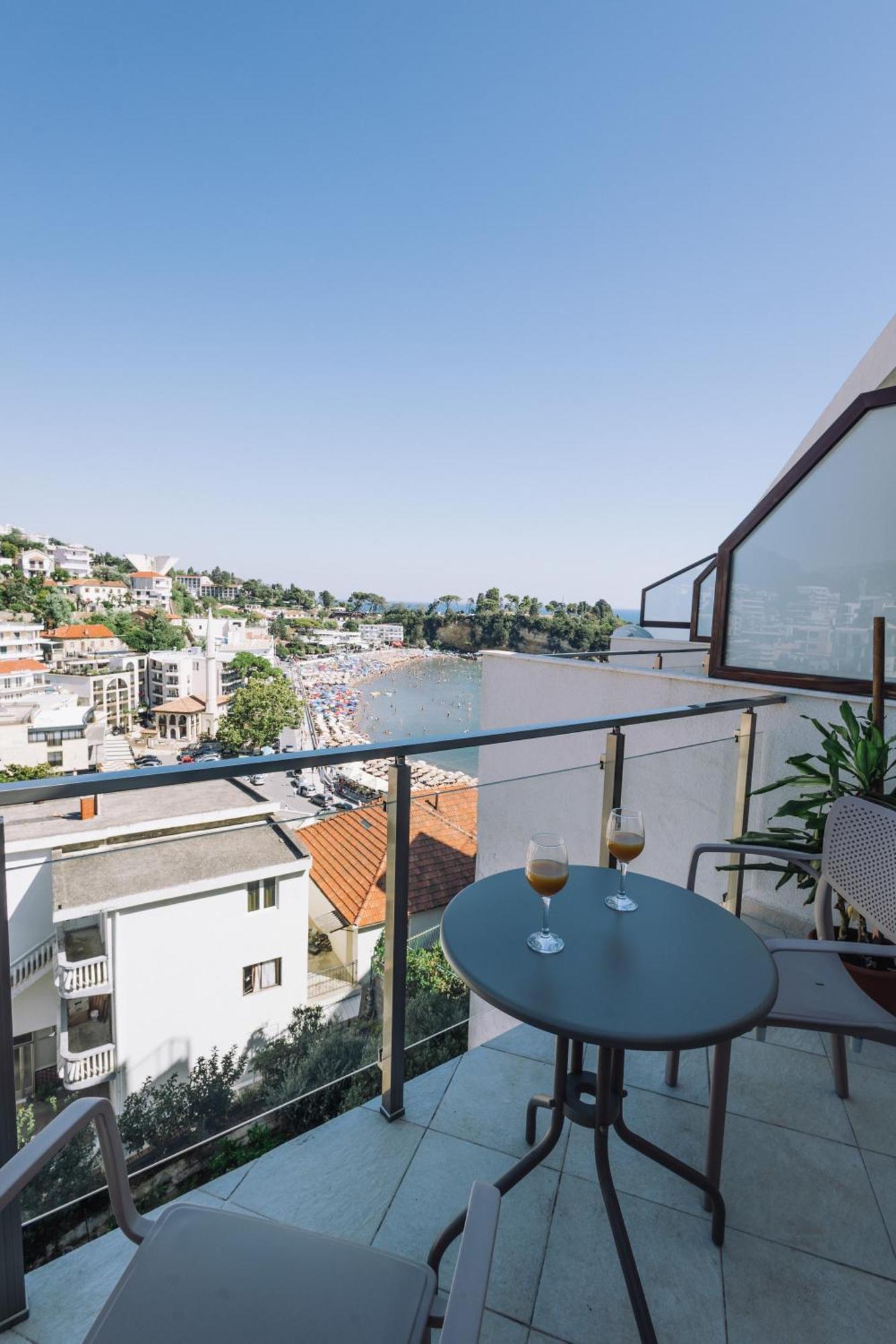 Barba Apartments Ulcinj Eksteriør bilde